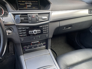 Mercedes-Benz E250 4Matic (7 foto / 7)