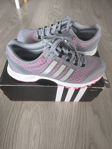 Adidas р.38 (1 фото из 3)