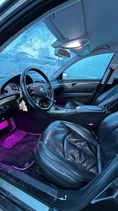 Mercedes Benz E320 (8 foto / 9)