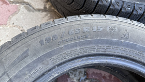 Шины 195/65 R15 Michelin M+S (3 фото из 4)