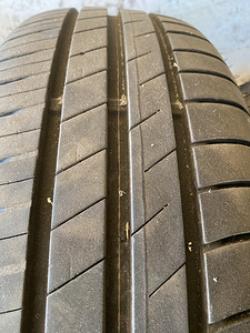 R15 (2 фото из 3)