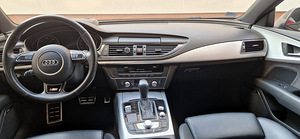 Audi A7 30TDI S-Line, 2016 (7 foto / 14)