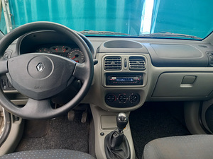 Renault thalia 1.4 2005 (9 foto / 15)