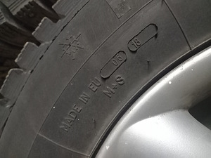Nissan 16" original valuveljed (7 foto / 8)