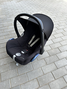 Turvahäll isofix alusega (1 foto / 2)