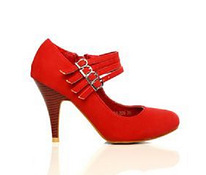 Täiesti uued punased naiste kingad, nr. 36