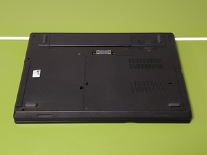 Lenovo Thinkpad L560/ I5-6200/ 8GB/ 256GB/ CDRW/ ID/ FullHD/ (4 foto / 7)