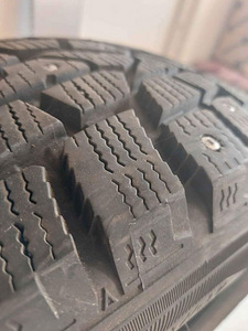 Falken Espia Ice 215/60 R17 4Tk (3 foto / 6)