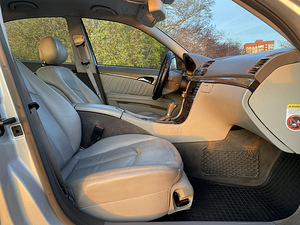 Mercedes-Benz w211 e280cdi 06a. (8 foto / 8)