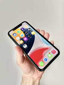 iPhone 11 128GB Black (1 foto / 1)