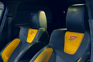 Ford Focus ST ecoboost 2.0 184kw 2012 (11 foto / 15)