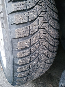 Naastrehvid Michelin X-Ice North 3 205/60/16 (2 foto / 4)