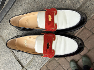 Kingad Christian Louboutin (2 foto / 3)