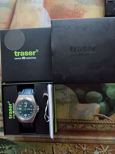 TRASER Швейцарские часы (3 фото из 3)