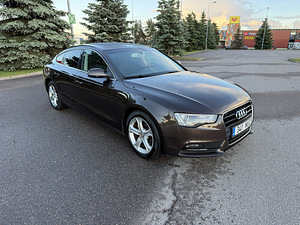 Audi A5 рестайлинг (2 фото из 12)