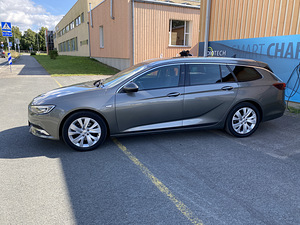 Opel Insignia (5 foto / 13)