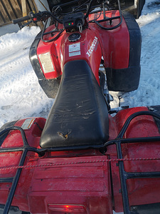 ATV Honda fourtrax 300 4x4 (3 foto / 4)