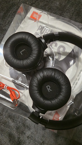 Jbl tune 510 bt (3 фото из 3)