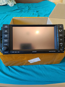 Originaalraadio JEEP GRAND CHEROKEE WK ( WH )