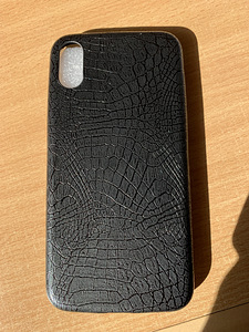 Чехол iPhone XS (1 фото из 2)