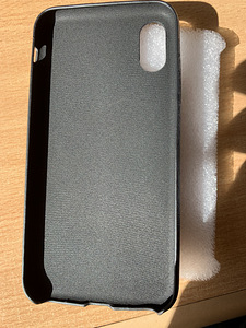 Чехол iPhone XS (2 фото из 2)