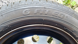185/60R15 Laufenn plekkvelg (2 foto / 5)