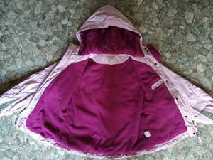 Куртка 134 см (3 фото из 3)