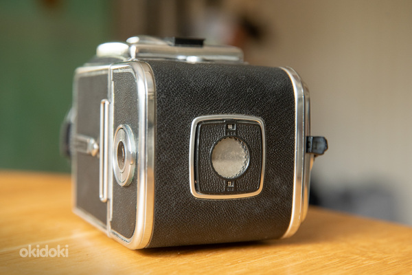Среднеформатная камера hasselblad 500 C/M + Planar 80mm F2.8 (фото #4)