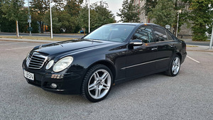 Мерседес-Бенц Е-Класс W211 2.7CDI Авангард (2 фото из 9)