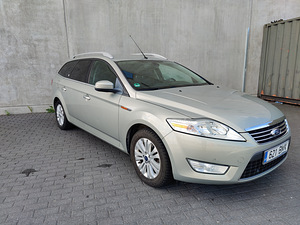 Ford Mondeo Ghia (4 foto / 14)