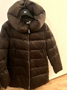 Talvejope Love Moschino suurus S (2 foto / 3)