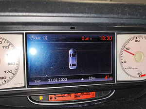 Peugeot 807 Premium pack 2.0 HDI 120kW 7 kohta (10 foto / 13)