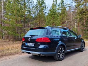 Volkswagen Passat Alltrack 2.0 TDI (3 foto / 9)