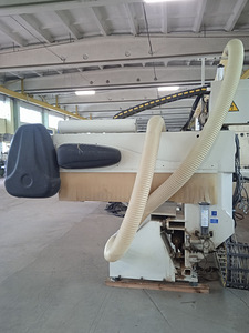 CNC с инструментальным сменщиком SCM (б/у) (6 фото из 10)