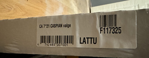 Uks Caspian Valge (2 foto / 2)