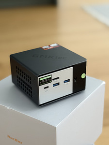 AMD Ryzen AI 9 GMKtec EVO-X1 Mini PC (32GB RAM / 1TB SSD) (2 foto / 6)