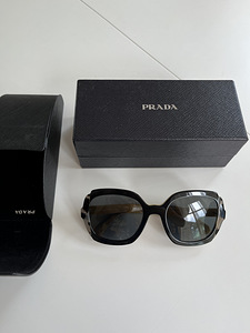 Päikeseprillid Prada original (1 foto / 3)