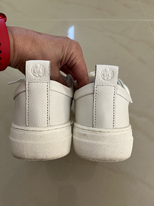 Кроссовки Massimo Dutti s.36 (2 фото из 3)