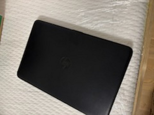 Продам ноутбук HP (1 фото из 6)
