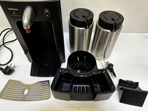 Piimavahusti CS20 Nespresso PRO (5 foto / 10)
