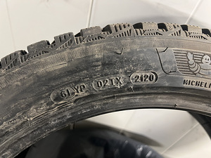MICHELIN X-ICE NORTH4 (6 foto / 6)