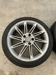 R18 VW ДИСКИ С ЛЕТНИМИ ШИНАМИ (2 фото из 9)