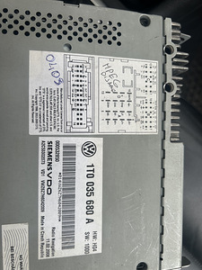 RNS-510 VW (6 фото из 6)