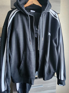 Spordidress Lonsdale, suurus 44 (6 foto / 6)