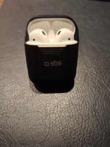 Apple airpords
