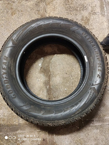 Шины/Rehvid 215/65 R16 (1 фото из 3)