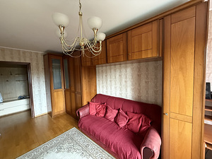 Moodulmööbli sein (Itaalia) (2 foto / 2)