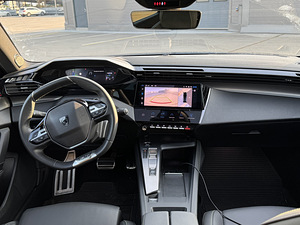 Peugeot 408 GT 225 1.6 PHEV 132kW AT8 (10 foto / 10)