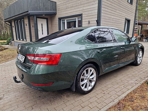 Škoda Superb (3 foto / 6)