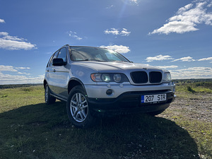 BMW X5 3.0d (1 фото из 12)